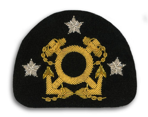 Yacht Club Officer Cap Insignia - Click Image to Close